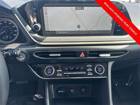 Used 2023 Hyundai Sonata SEL w/ Preferred Accessory Package image 19