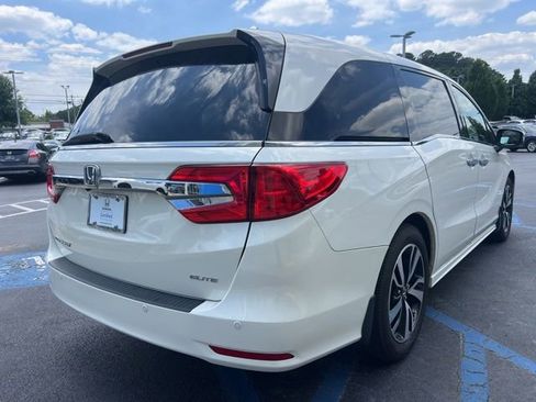Used 2018 Honda Odyssey Elite image 6