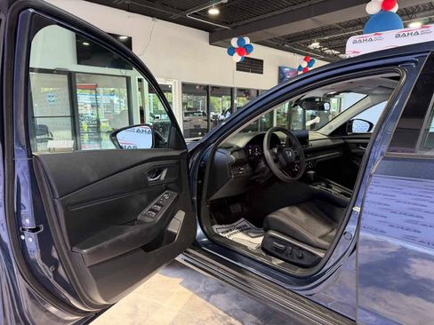 Used 2025 Honda Accord SE image 23