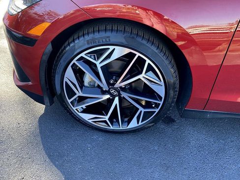 Used 2023 Hyundai Ioniq 6 SEL image 8