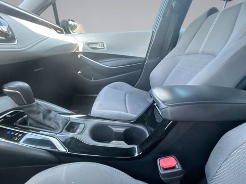 Used 2022 Toyota Corolla SE FWD image 25