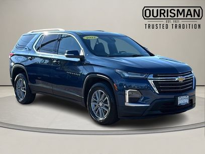 Used 2022 Chevrolet Traverse LT