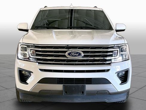 Used 2021 Ford Expedition XLT RWD image 3