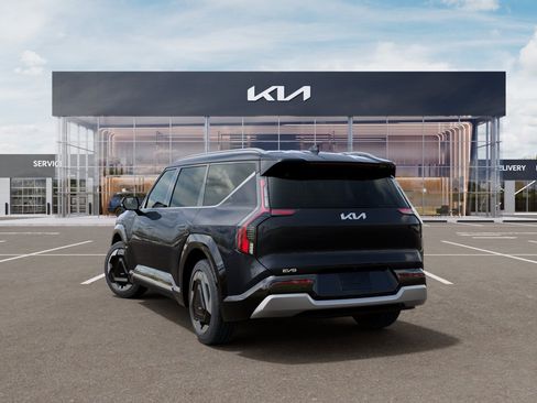 New 2026 Kia EV9 Land AWD/4WD image 4