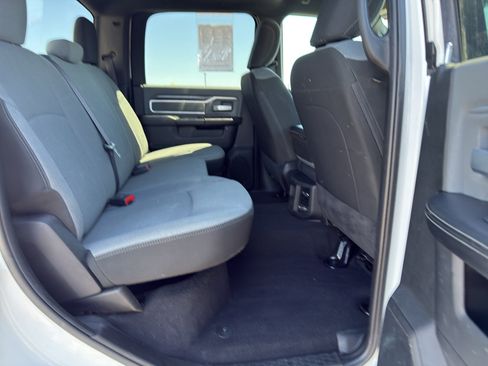 Used 2021 RAM 2500 Big Horn AWD/4WD image 13