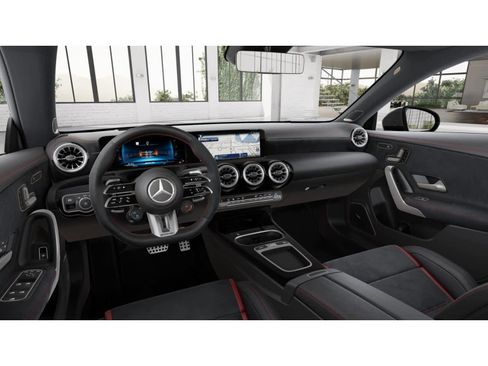 Used 2025 Mercedes-Benz CLA 45 AMG 4MATIC image 3