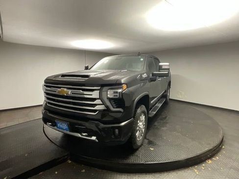 New 2026 Chevrolet Silverado 3500 High Country w/ Technology Package AWD/4WD image 3