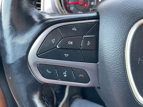 Used 2021 Dodge Charger SXT w/ Plus Group RWD image 15