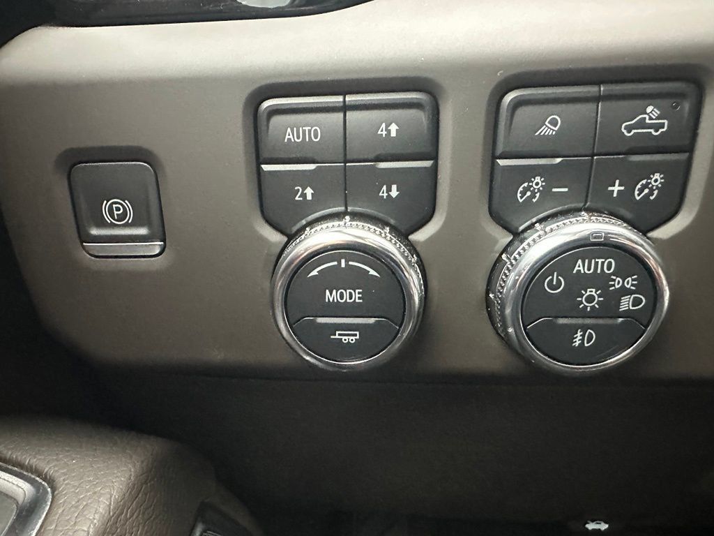 Used 2023 GMC Sierra 1500 Denali w/ Denali Reserve Package AWD/4WD image 31