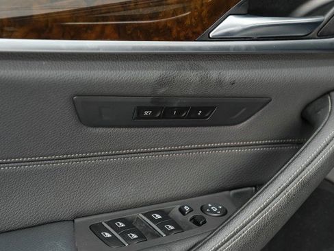 Used 2020 BMW 540i xDrive image 44