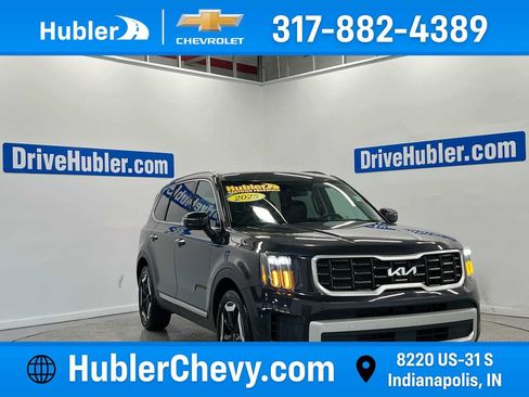 Used 2025 Kia Telluride S FWD image 1