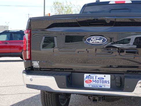 Used 2025 Ford F150 Lariat w/ Equipment Group 501A Mid AWD/4WD image 13