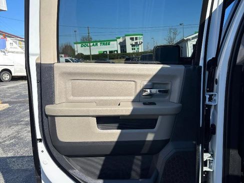 Used 2012 RAM 1500 Big Horn w/ Luxury Group image 23