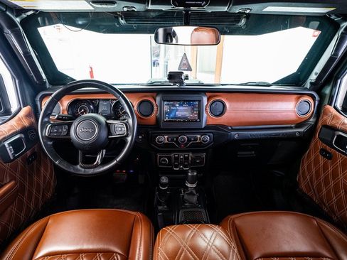 Used 2019 Jeep Wrangler Unlimited Sport S image 59