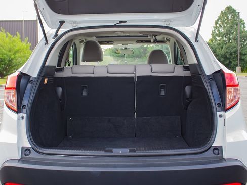 Used 2017 Honda HR-V EX image 20