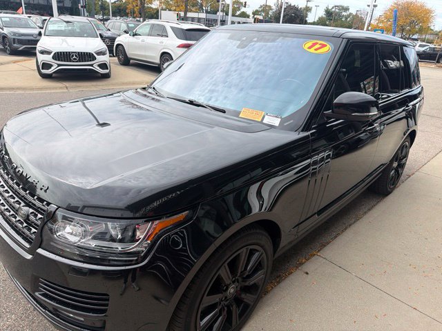 Used 2017 Land Rover Range Rover HSE AWD/4WD image 4