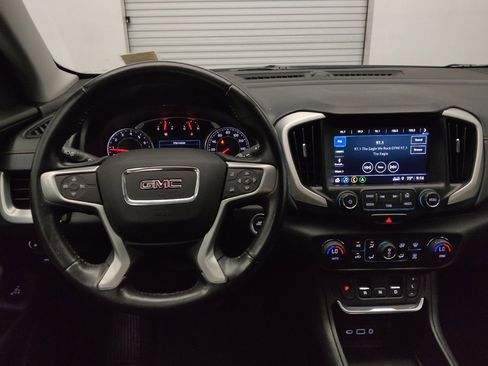Used 2018 GMC Terrain SLE w/ Driver Convenience Package FWD image 22