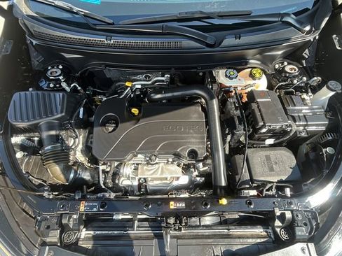Used 2024 Chevrolet Equinox LT image 33