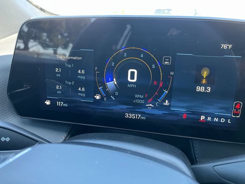 Used 2025 Chevrolet Equinox LT FWD image 36