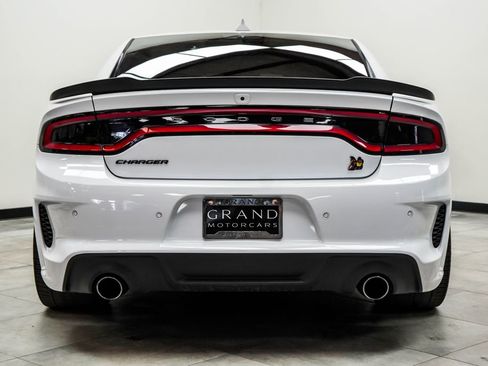 Used 2023 Dodge Charger Scat Pack RWD image 9