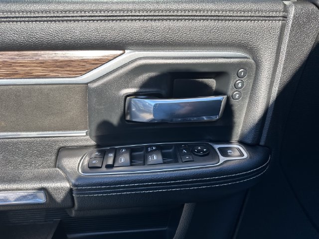 Used 2019 RAM 2500 Laramie AWD/4WD image 18