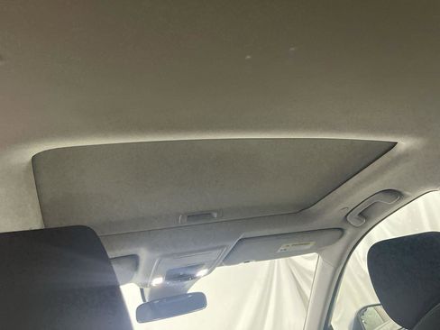 Used 2023 Honda CR-V EX image 21