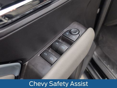 Used 2025 Chevrolet Colorado ZR2 w/ Technology Package image 41