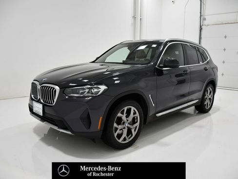 Used 2022 BMW X3 xDrive30i w/ Premium Package 2 image 1