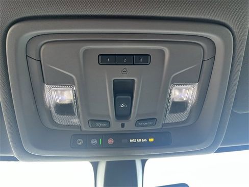 Used 2021 GMC Sierra 1500 Elevation image 37