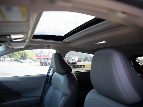 Used 2024 Subaru Crosstrek 2.5i Limited image 19