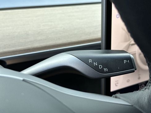 Used 2022 Tesla Model 3 RWD image 19