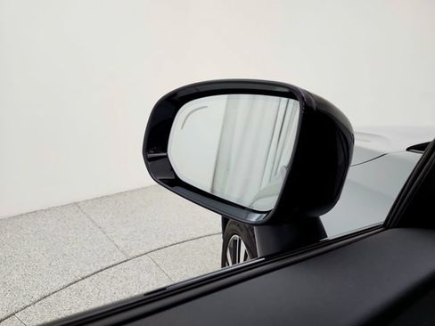 New 2027 Volvo XC60 B5 Core AWD/4WD image 23