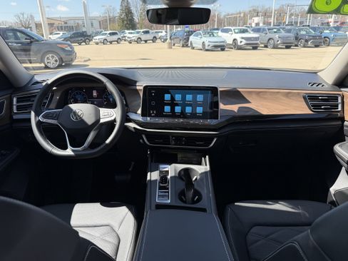 New 2026 Volkswagen Atlas SE AWD/4WD image 6