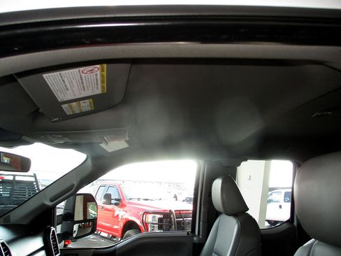 Used 2020 Ford F350 XL w/ Power Equipment Group image 15