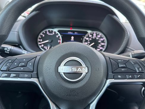 Used 2024 Nissan Sentra SV FWD image 23