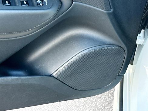 Used 2023 Volvo XC90 B5 Plus w/ Protection Package Premier image 20