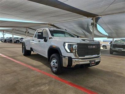 New 2026 GMC Sierra 3500 Pro w/ 1SA Pro Safety Plus Package
