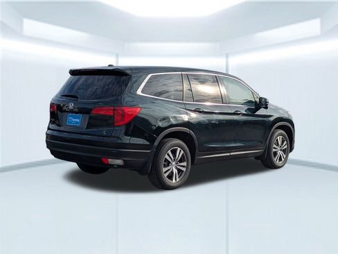 Used 2017 Honda Pilot EX image 6