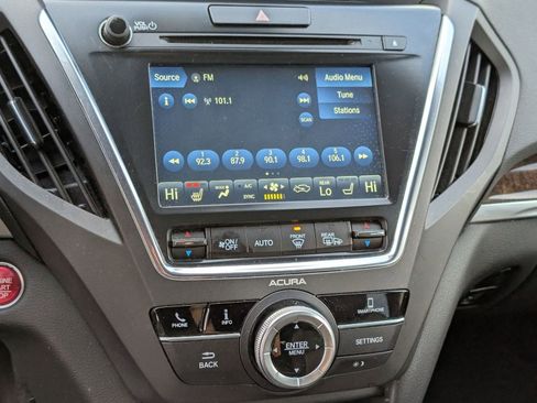 Used 2020 Acura MDX FWD image 26