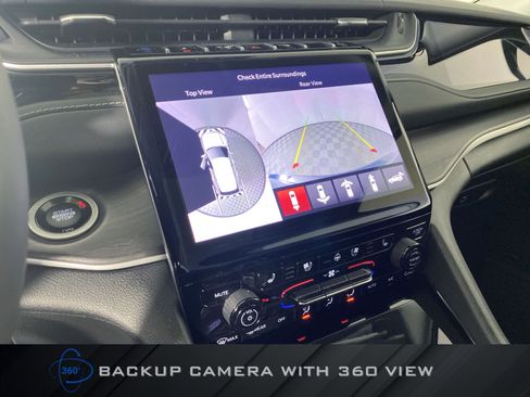 Used 2022 Jeep Grand Cherokee Limited 4xe w/ Luxury Tech Group II image 6