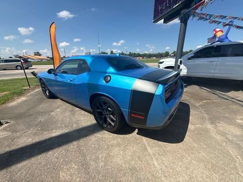 Used 2023 Dodge Challenger R/T w/ Blacktop Package RWD image 13