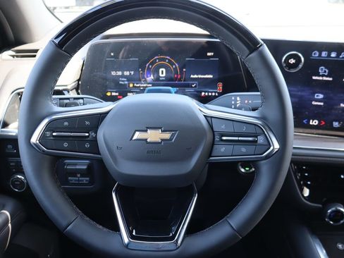 New 2026 Chevrolet Suburban High Country AWD/4WD image 7