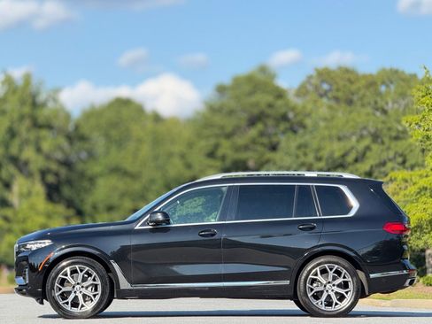 Used 2021 BMW X7 xDrive40i image 8