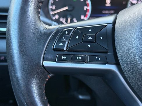 Used 2020 Nissan Sentra SR w/ Premium Package image 23