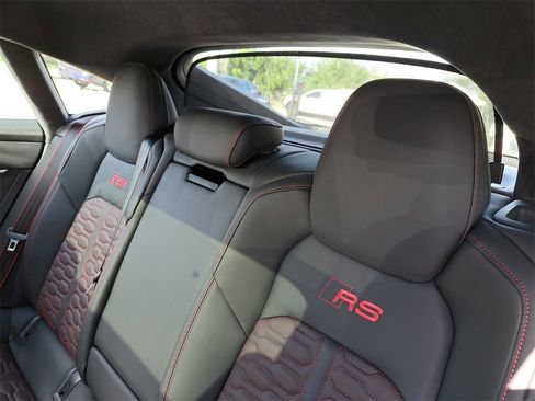 New 2026 Audi RS 7 Performance image 27