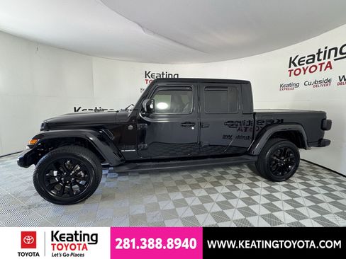 Used 2022 Jeep Gladiator Overland AWD/4WD image 8