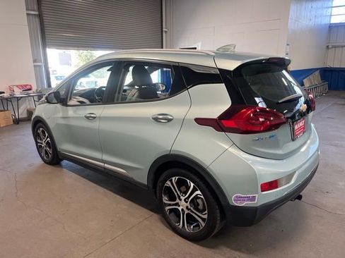 Used 2019 Chevrolet Bolt Premier w/ Infotainment Package image 5