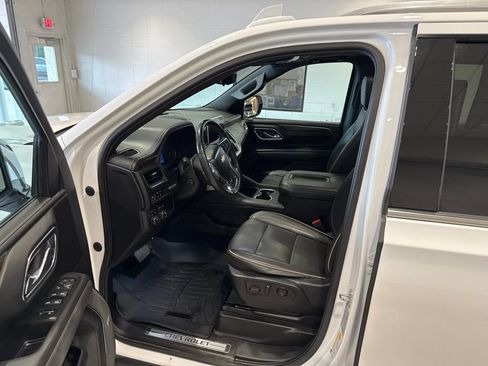 Used 2021 Chevrolet Tahoe Premier AWD/4WD image 24