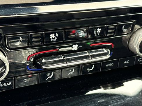 Used 2021 Jeep Grand Cherokee L Overland image 39