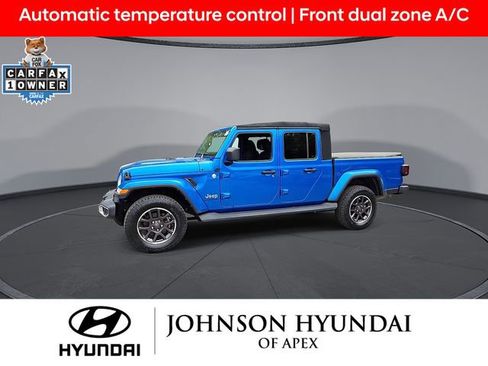 Used 2021 Jeep Gladiator Overland w/ Cold Weather Group AWD/4WD image 4